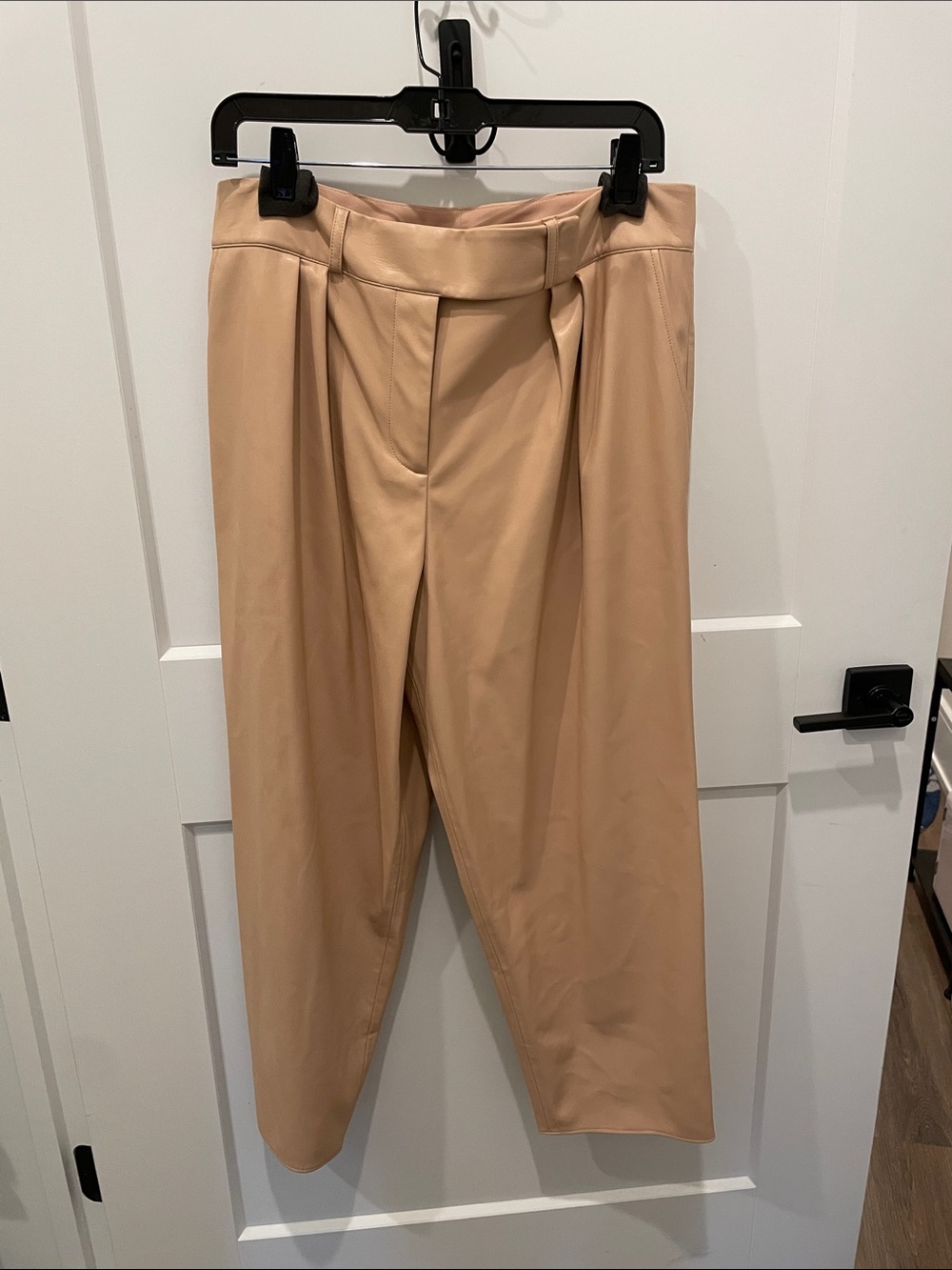 NWT Alice + OliviaAlmond Wide-Leg Pleated Faux Leather ankle Pants